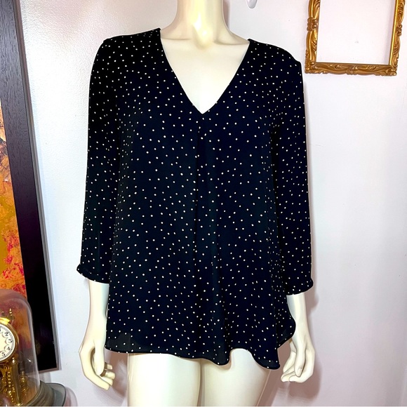 White House Black Market Tops - Size 12 White House Black Market Tunic Blouse